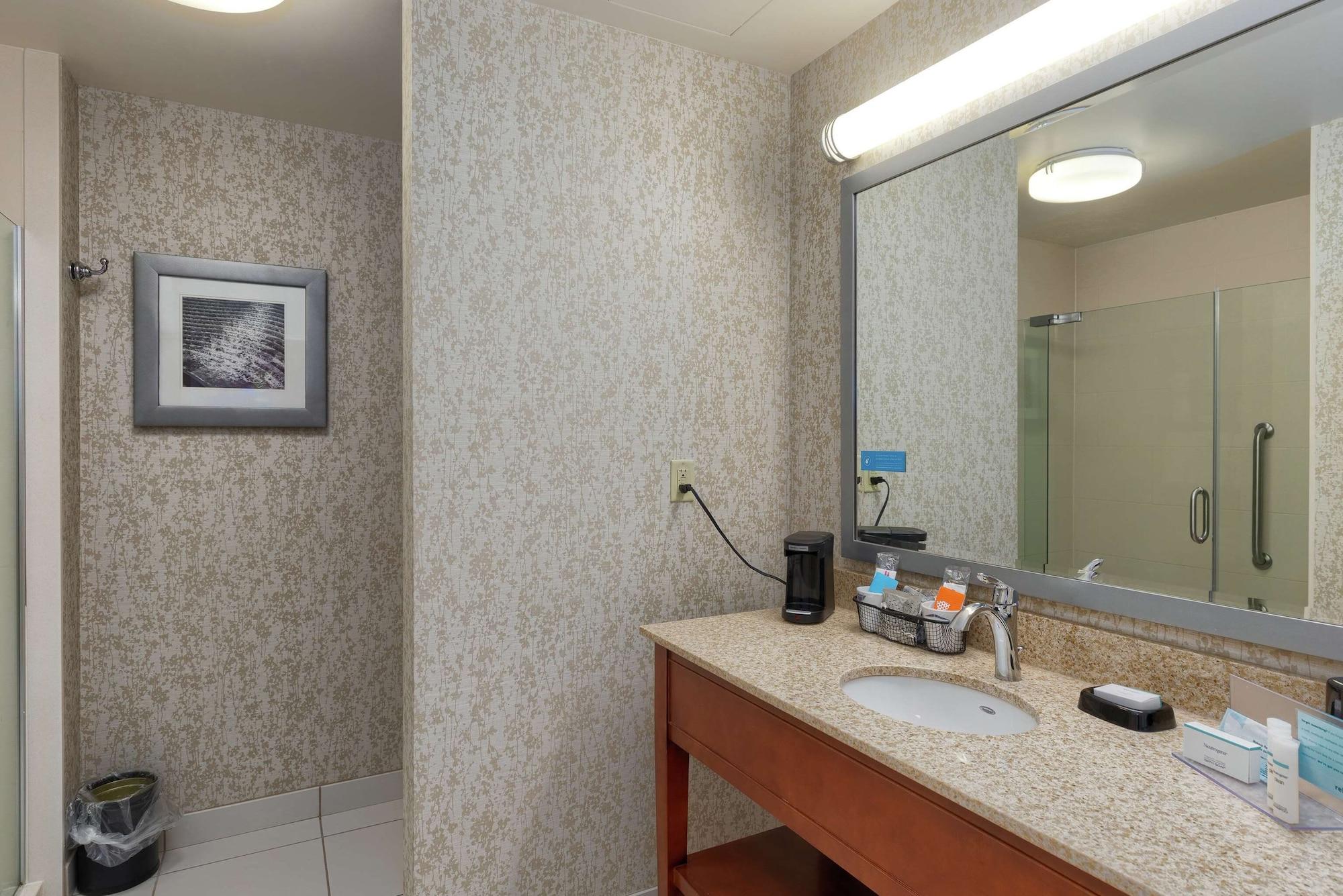 Hampton Inn & Suites Owensboro Downtown Waterfront Экстерьер фото