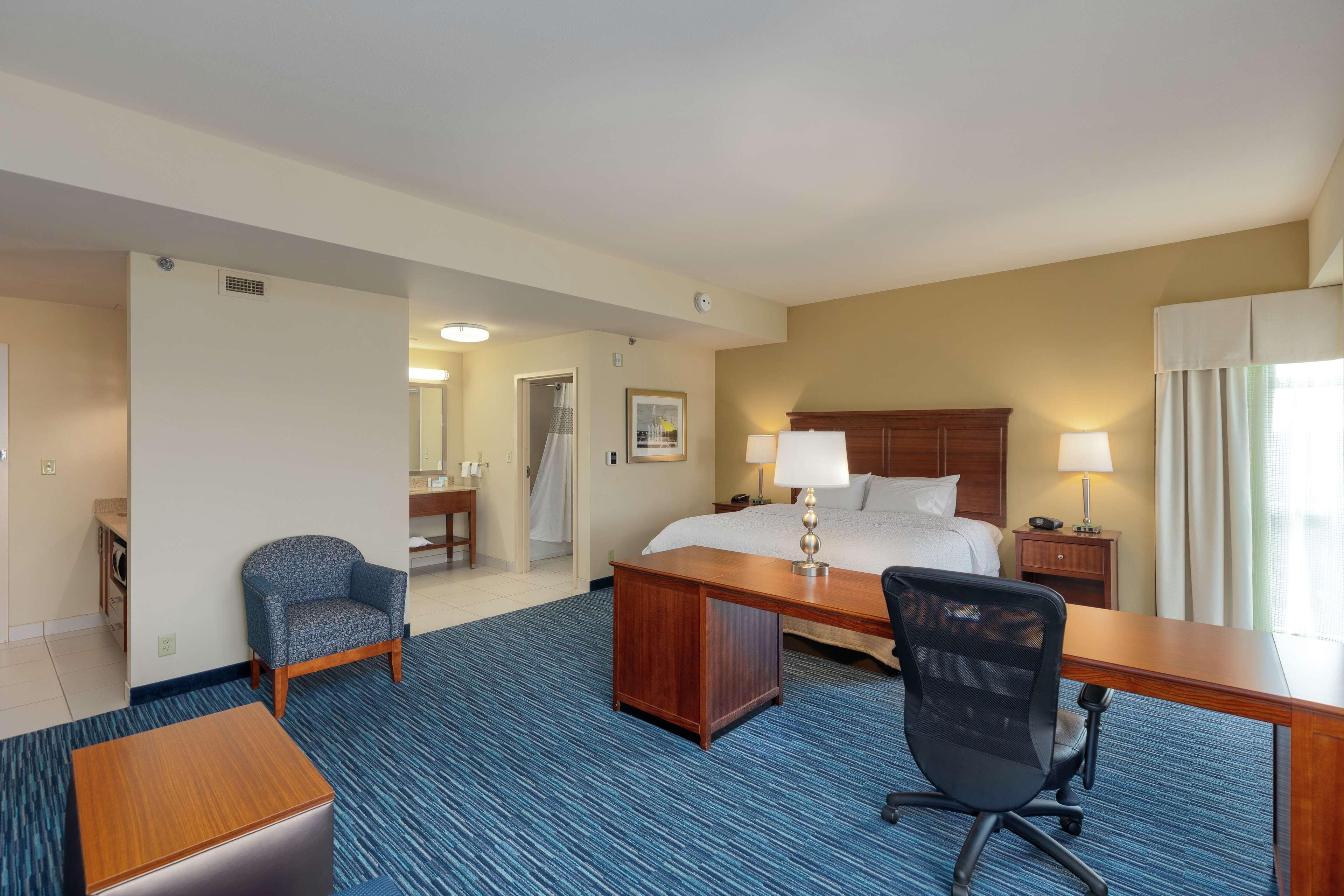 Hampton Inn & Suites Owensboro Downtown Waterfront Экстерьер фото