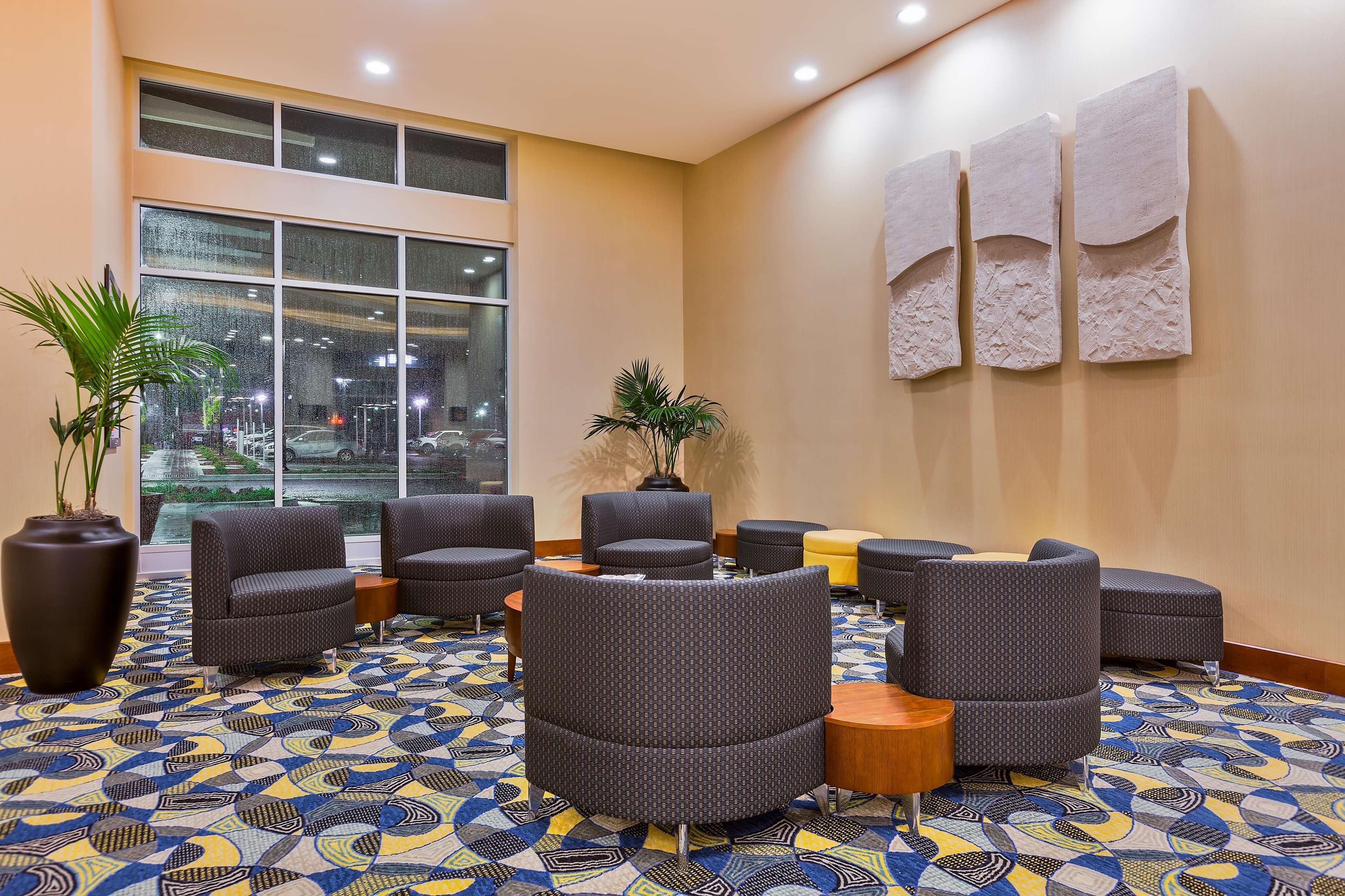 Hampton Inn & Suites Owensboro Downtown Waterfront Экстерьер фото