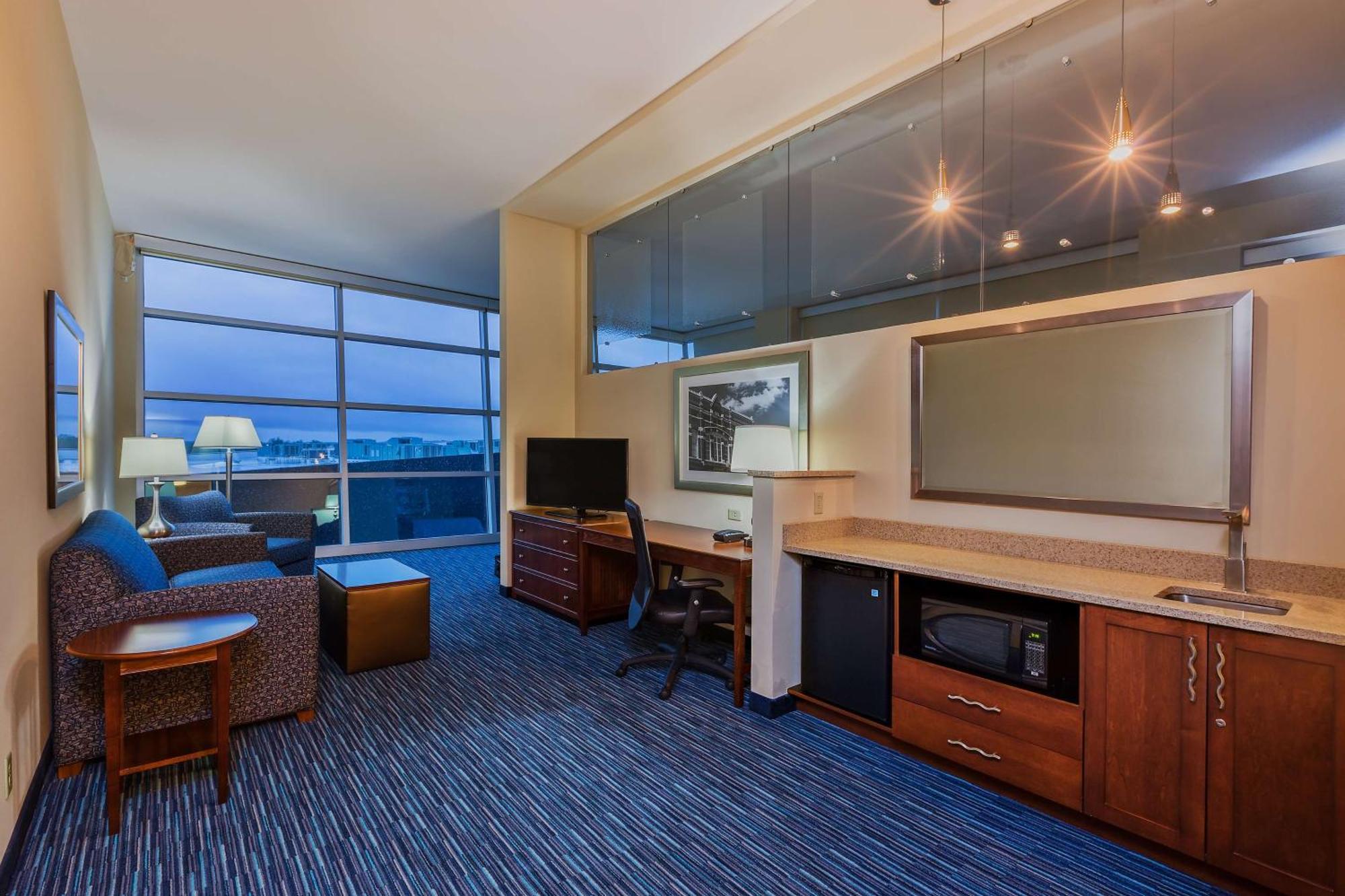 Hampton Inn & Suites Owensboro Downtown Waterfront Экстерьер фото